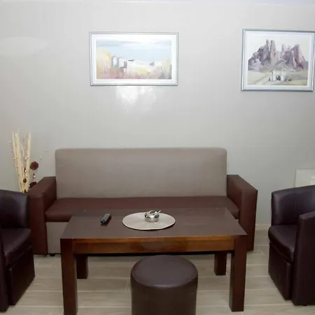 Guest house Stariya Oreh Pool & Garden