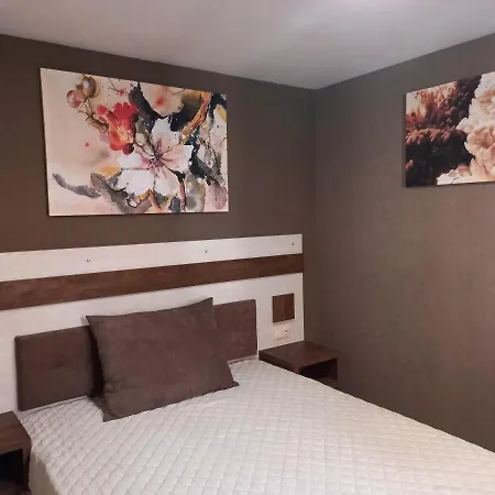 Guest house Stariya Oreh Pool & Garden Vidin