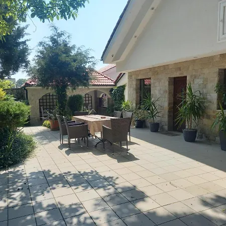 Guest house Stariya Oreh Pool & Garden 3*