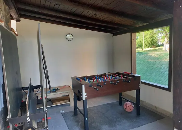 Stariya Oreh Pool&garden