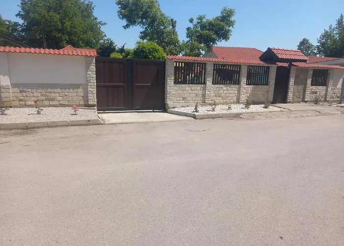 Stariya Oreh Pool&garden 3* Vidin